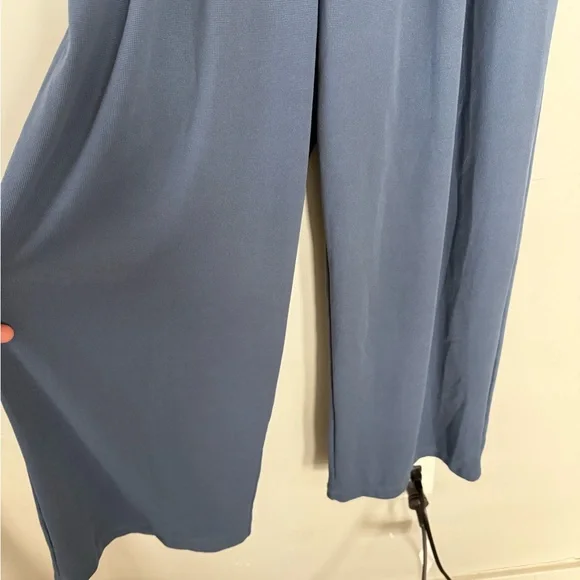 HALARA Women's Wide Leg Navy Pants - Picture 3 of 3